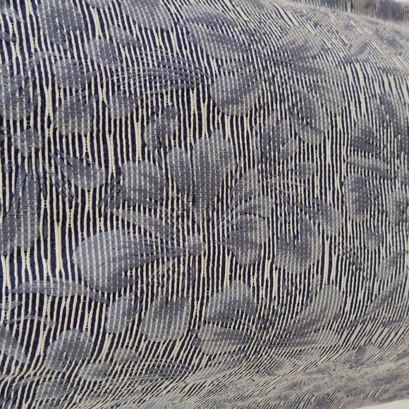 Tahari - Arthur S. Levine Dress size 4 - Picture 4 of 6